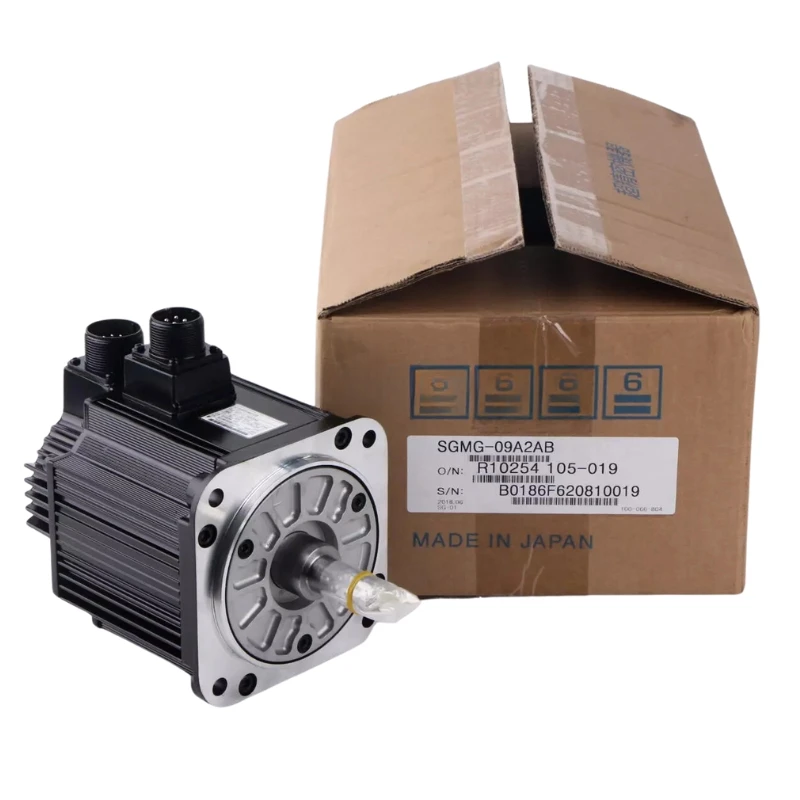 Yaskawa SGMG-09A2AB Servo Motor New In Box  In Stock