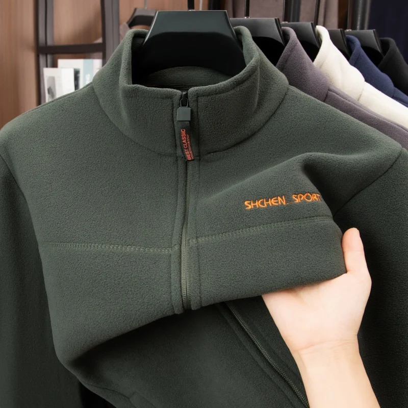 سترة رجالية فاخرة عالية الجودة شتاء جديد مبطنة بالصوف سميكة التطريز الساخن الوقوف طوق بلون سستة الترفيه MensTops #1