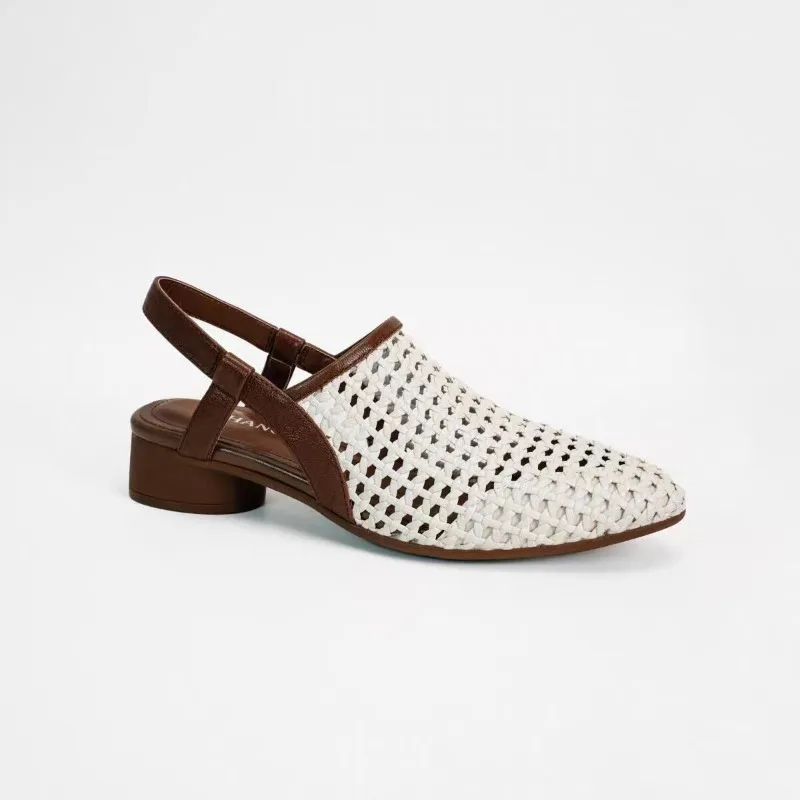 

Модные французские тканые дышащие сандалии с острым носком, новинка лета 2025 года, женские сандалии из мягкой кожи на толстом каблуке сзади