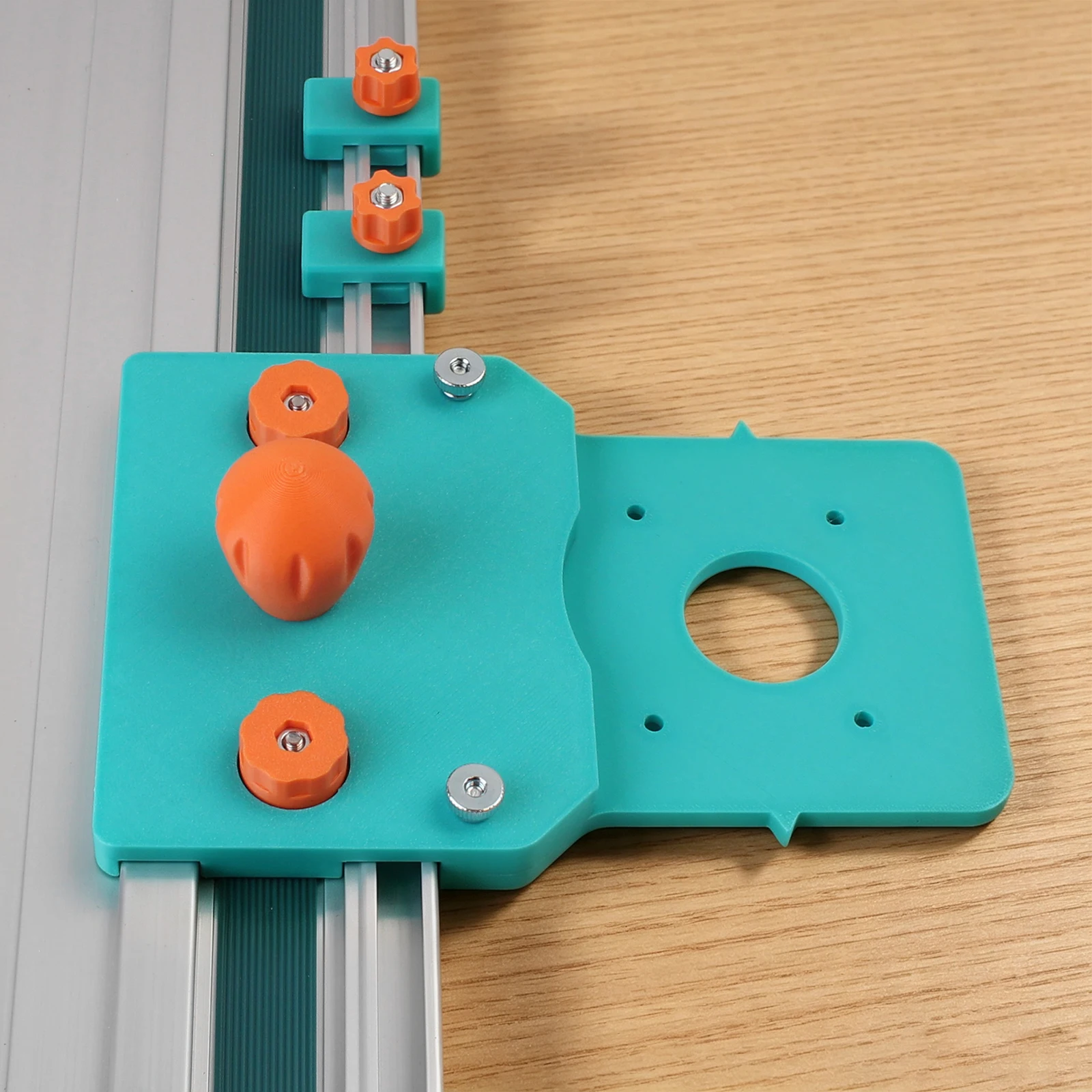 1Set Guide Rail Adapter, Straight Line Milling Groove Plastic Auxiliary Bracket, Screw Hole Spacing: 45x55mm
