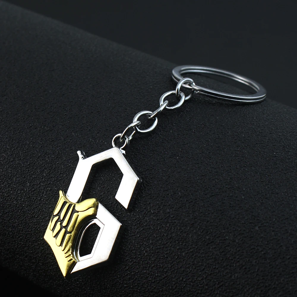 Anime Bleach Ulquiorra Cifer Mask Keychain Fashion Kurosaki Ichigo Broken Masks Pendant Metal Choker Necklace Fans Cosplay Gifts