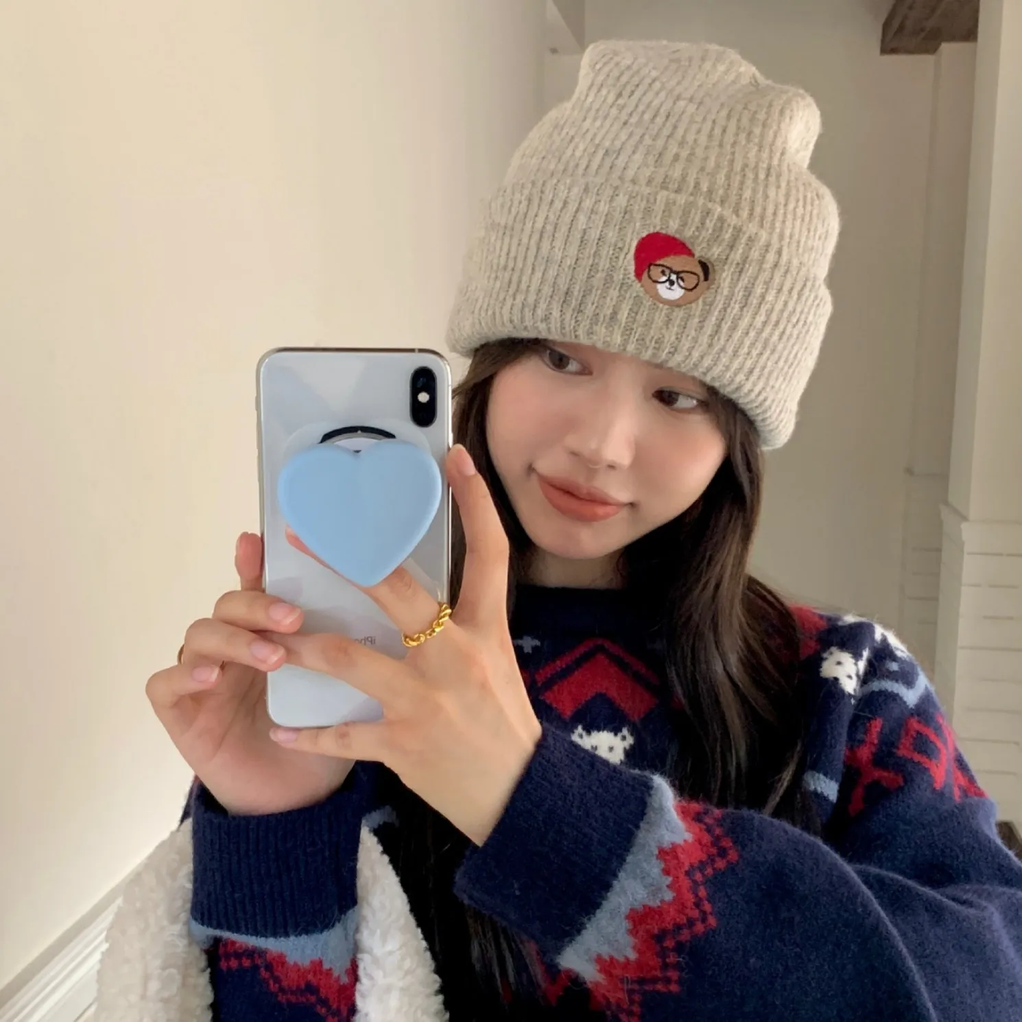 قبعات الشتاء للنساء قبعة صغيرة محبوكة الدب المطرزة الباردة والدليل على الدفء قبعة فضفاضة الإناث لينة 2025 جديد #6