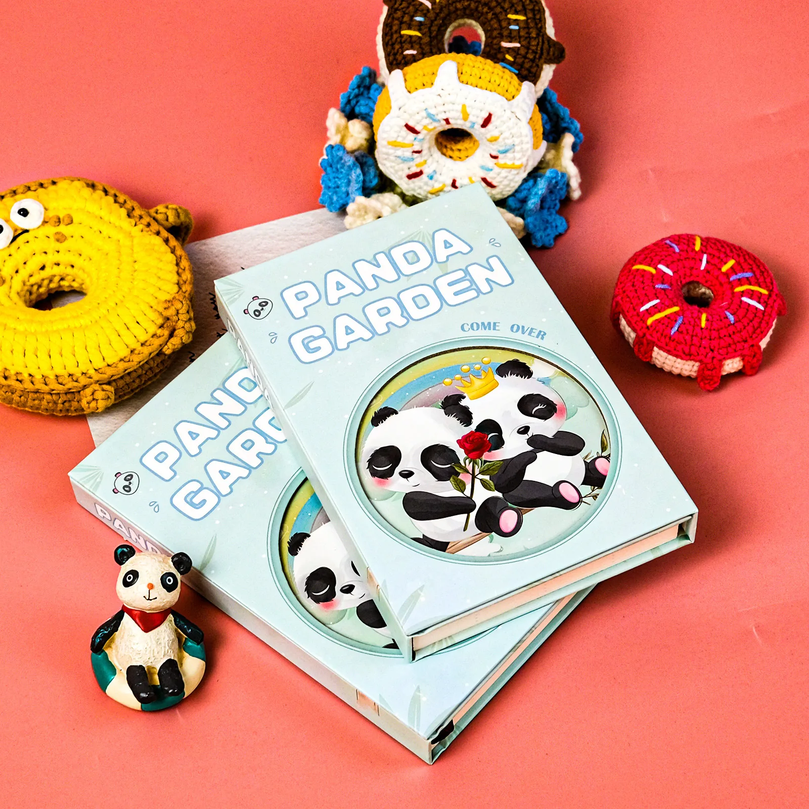 Lindo Panda cuaderno de carcasa dura portátil tres pliegues hebilla magnética cuaderno manual divertido