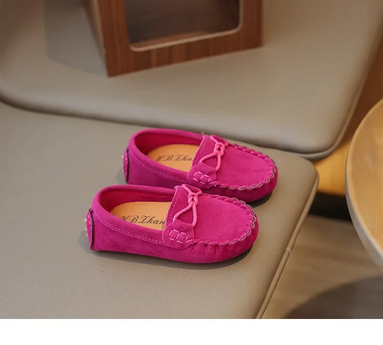 Mokassins für Jungen und Mädchen, weiche, atmungsaktive Slip-On-Schuhe für Kinder, modische, lässige Slipper, flache Schuhe mit Knoten, klassischer britischer Stil, neu – Detail 11