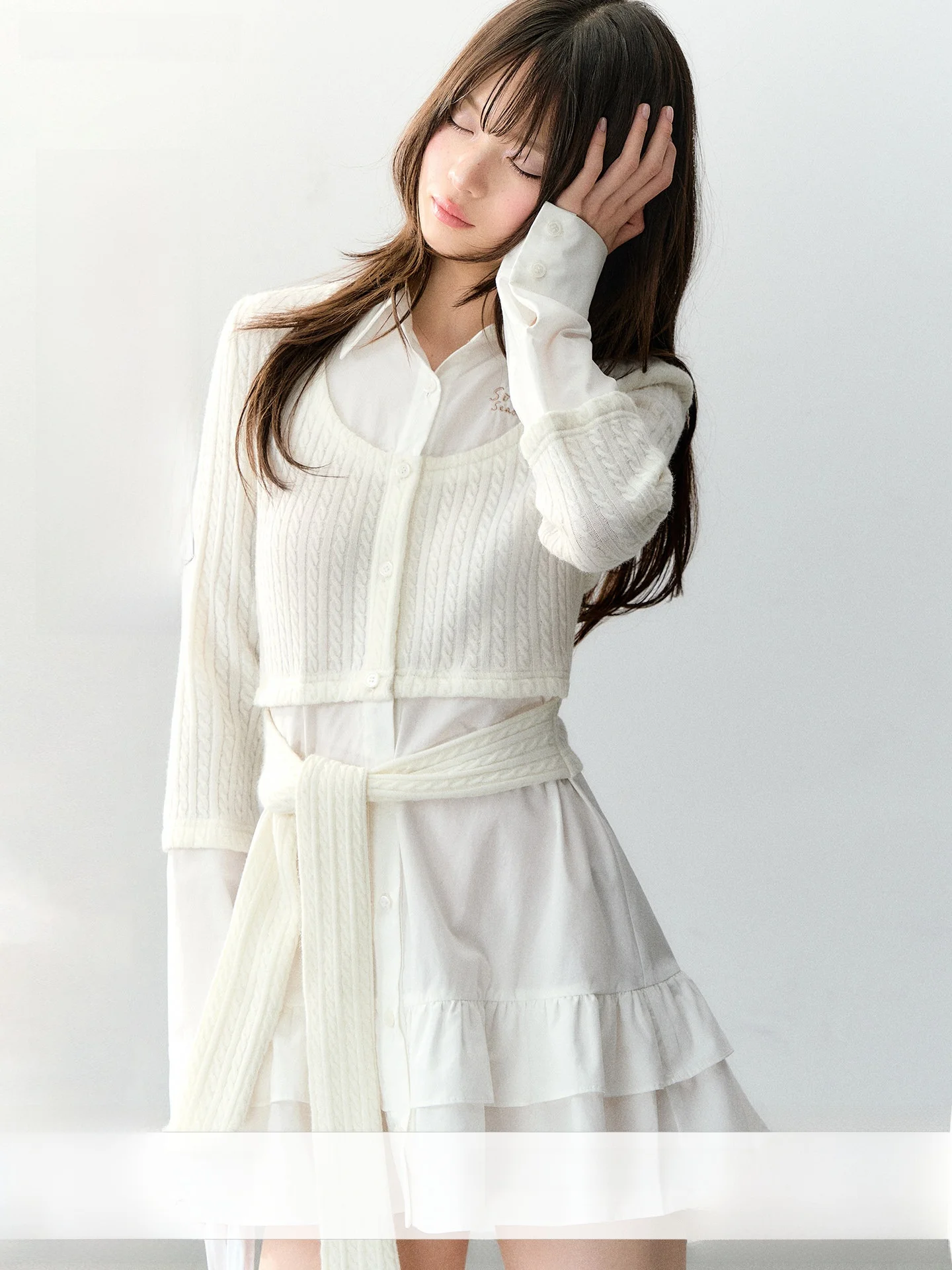 

Новинка: Вязаное платье Soote Season с цветочным узором, высокой талией, А-силуэтом, длинными рукавами и элементами в стиле колледж.