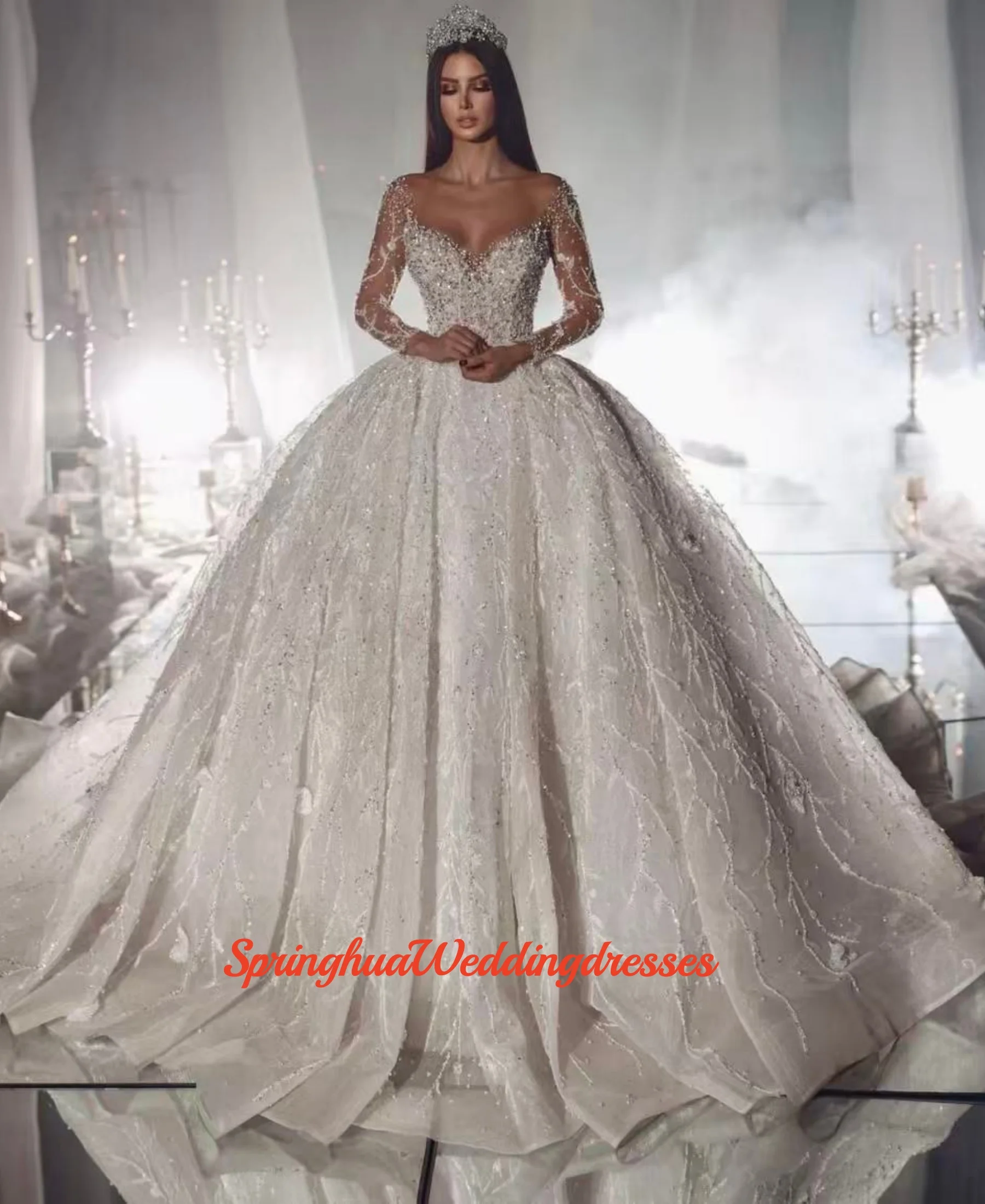 Abiti da sposa di lusso personalizzati Maniche lunghe Abito da ballo con perline Glitter Perline Lunghezza pavimento Abito da sposa Abiti da sposa