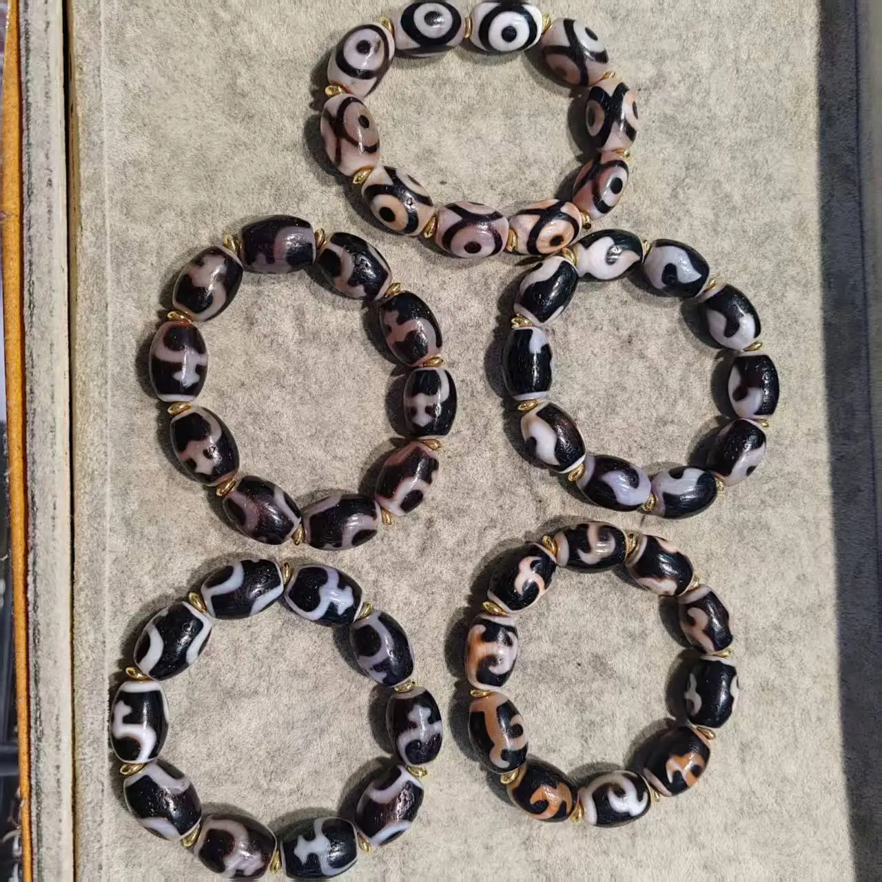 

1 шт./лот, ювелирные изделия, тибетский черно-белый браслет из бисера в стиле патина, браслет из натурального агата, овальный, в этническом стиле, 15*20 ㎜