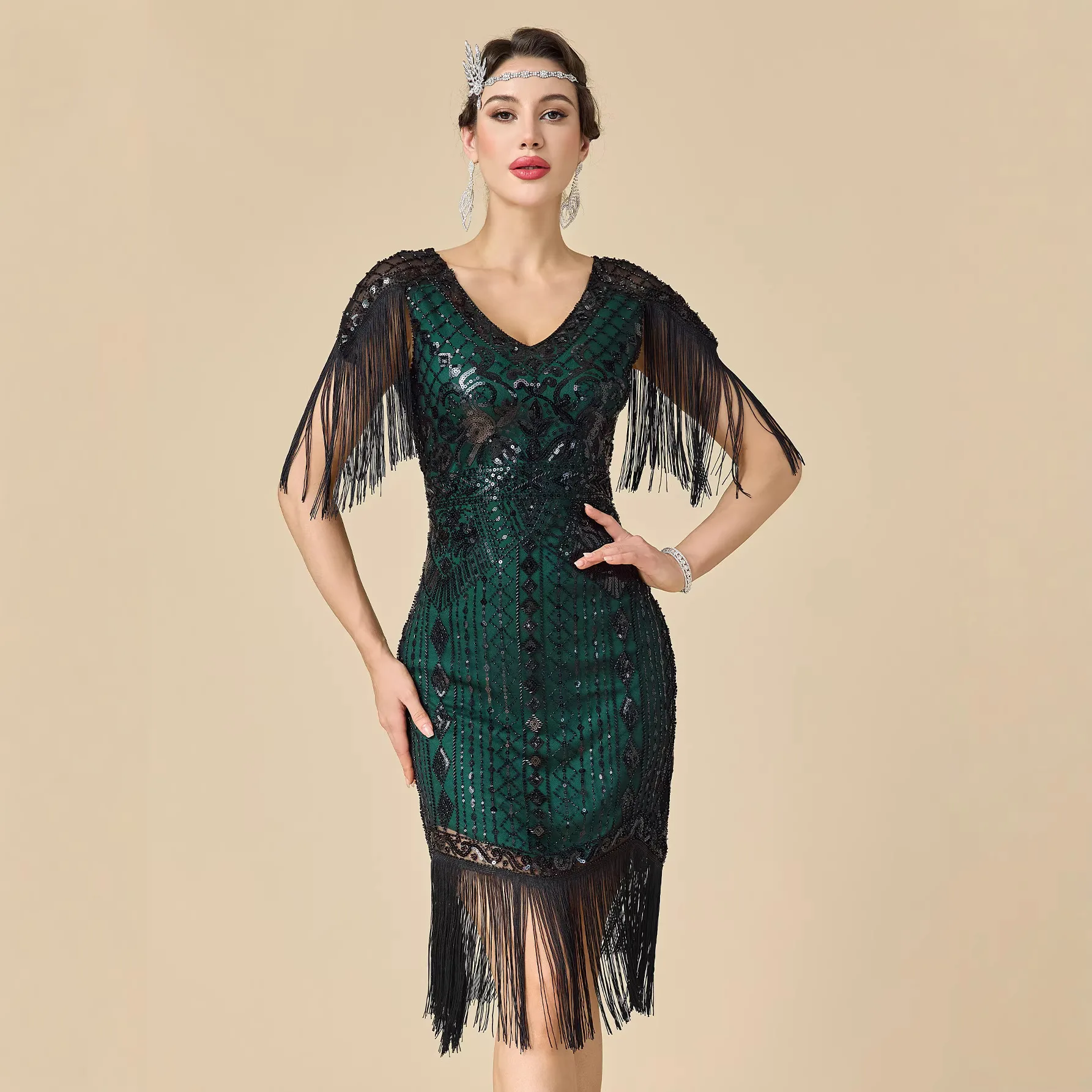 dark green 1920s sequin flapper dress Vintage Black Art Deco Fringe Gatsby Party Dress Elegant Sleeveless Midi Cocktail Gown Model_Nastya