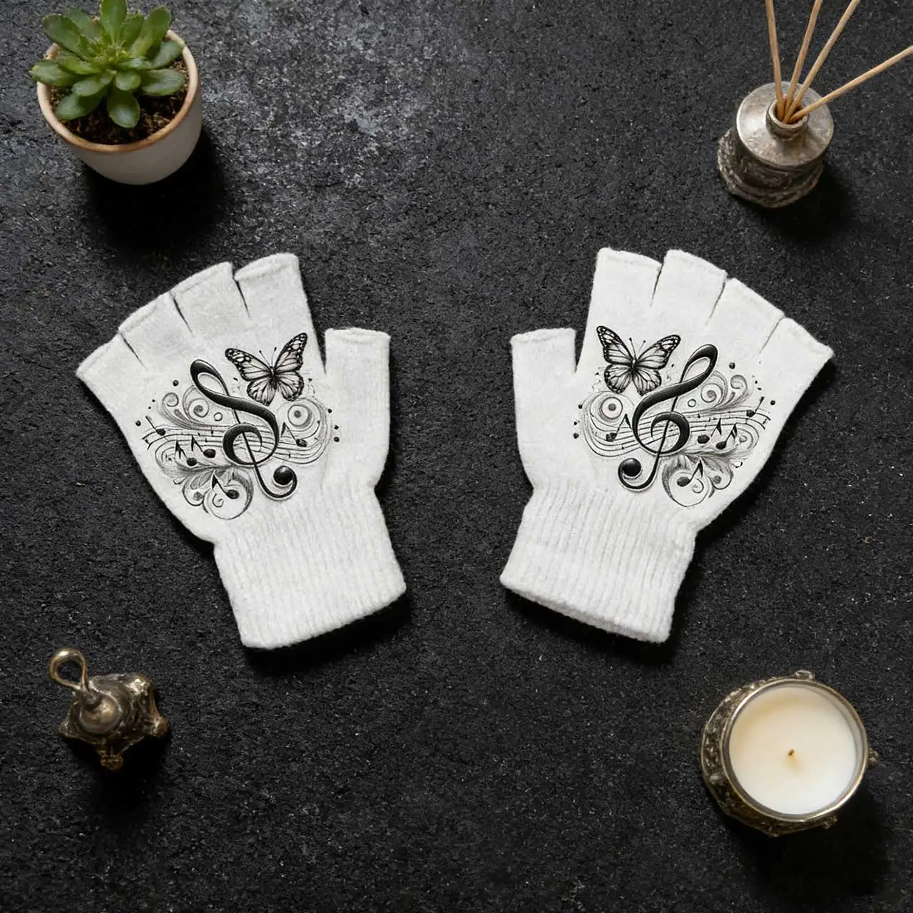 Vintage fashion lovers, punks, and partygoers can enjoy these Y2K gothic-style knitted gloves, which are warm and suitable for b