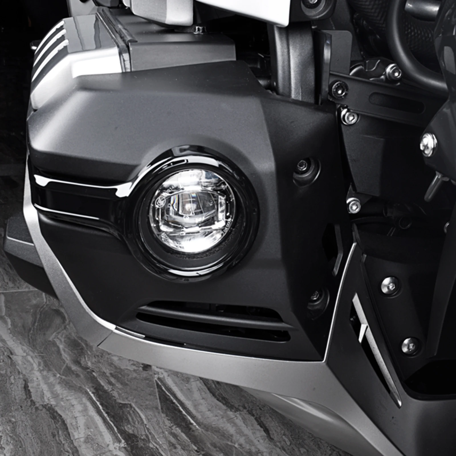 Panical For Honda Gold Wing GL1800 F6B 2018-2026 Motorcycle Fog Light Frame Decorative Cover Trim Accessories