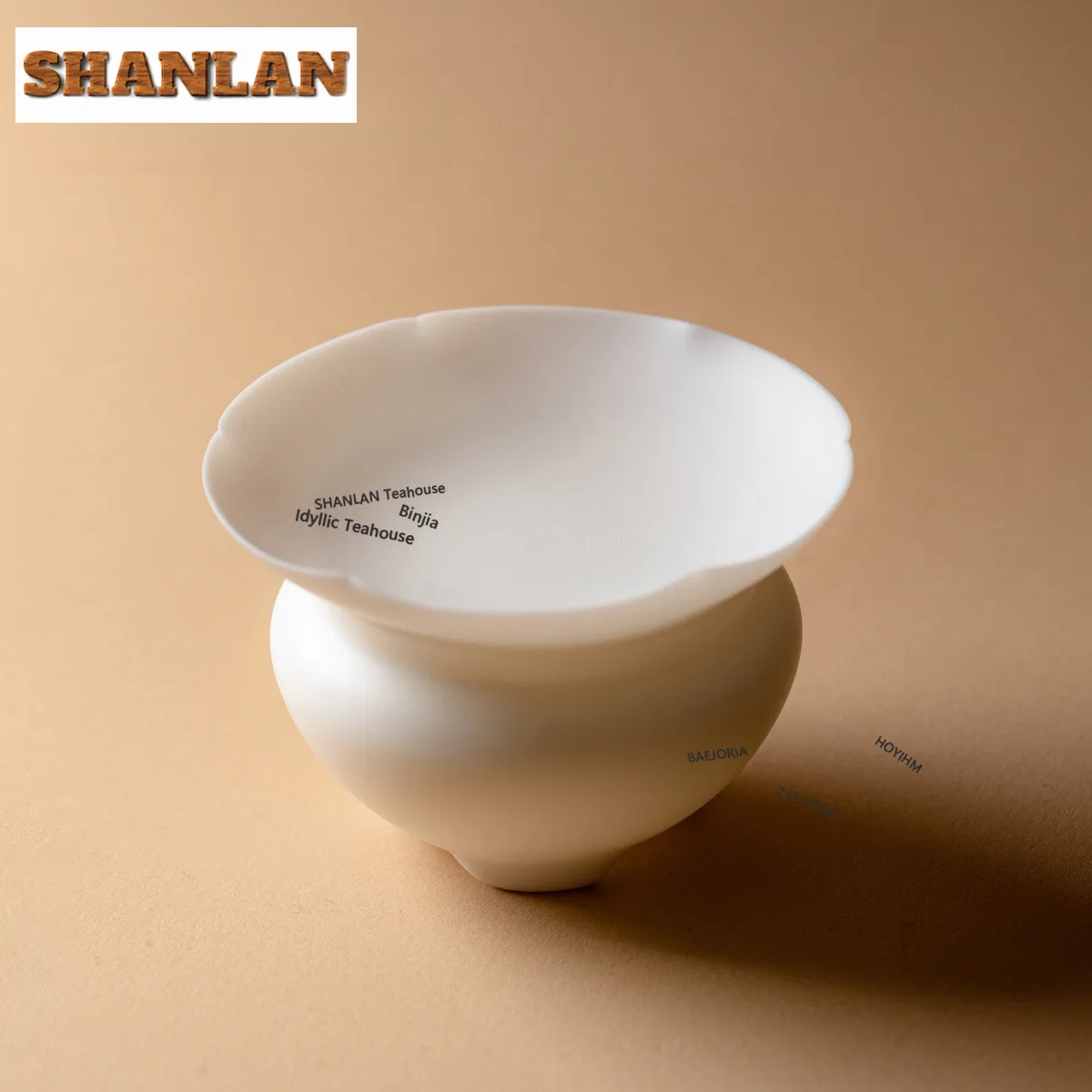 HOYIHM Sheep Fat Jade Porcelain Tea Separator Infusor Ancient Tea Strainer Dispenser Tea Soaking Tea Filter Chinese Tea Ornament