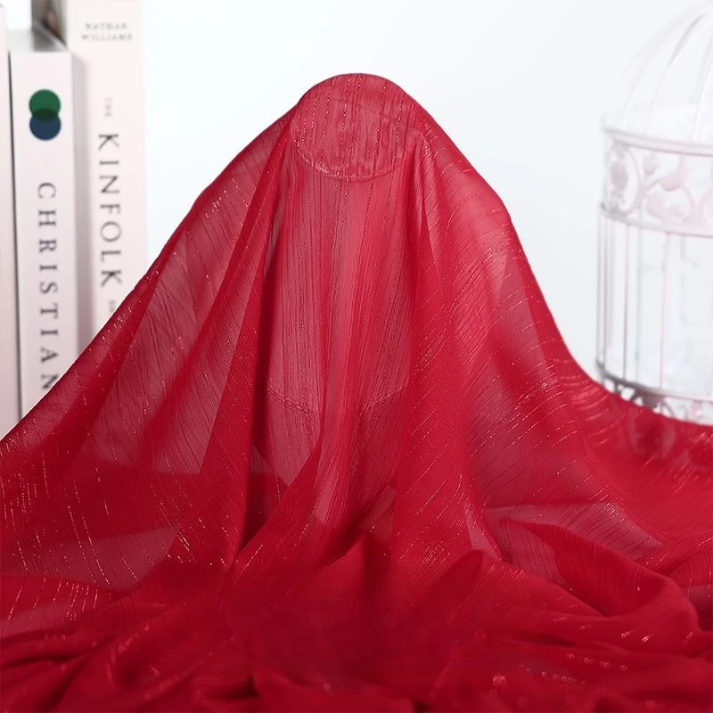 بريق الفضة التجعيد الشيفون النسيج DIY Hanfu كم فستان المرحلة زي المواد Metaverse جاهزة شير اللف تنفس