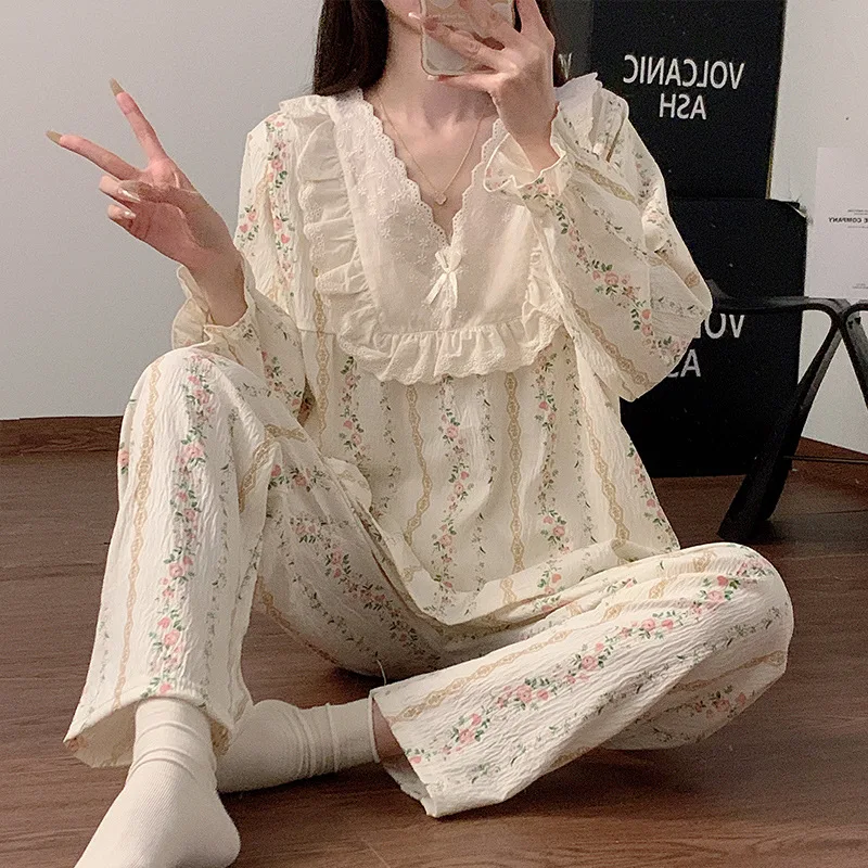 

Cloud Cotton Sleepwear Women's Spring Autumn Princess Style Lace Long Sleeve Long Pants Sweet Floral Home Clothes Set Outdoor...