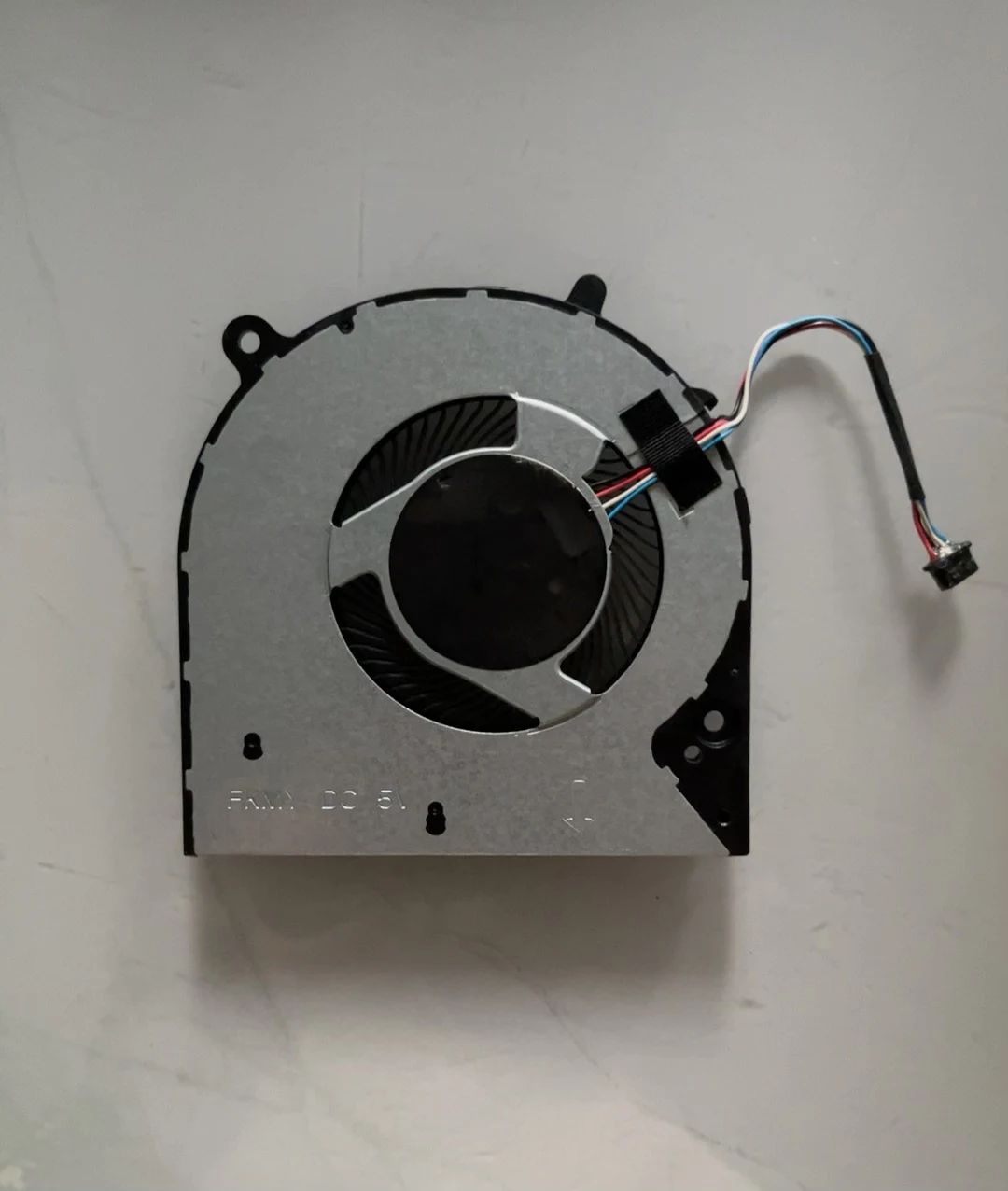 Original 14S-CF CM DP 14-CK TPN-I130 I131 I135 I136 246 G7 fan