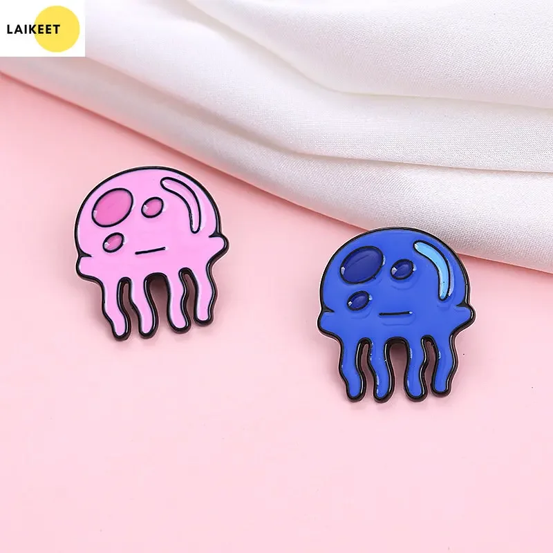 Funny Cartoon Cute Animal Color Jellyfish Metal Fashion Badges Pin Lapel Clip Brooch for Women Kid Hat Girl Clothes Backpack Bag