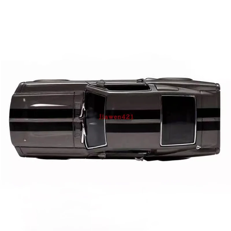 Greenlight Alloy 1:43 1967 Mustang 'Eleanor' Classic Vintage Car Model Adult Collection Static Display view 5