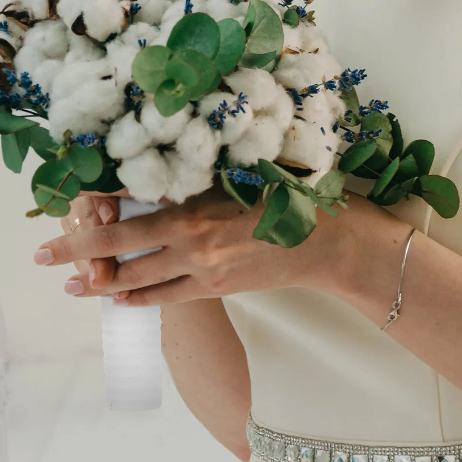 

12 pcs Bridal Floral Handle Wedding Bouquet Holder with Mud DIY Artificial Flowers Freshness Longlasting Versatile Garden