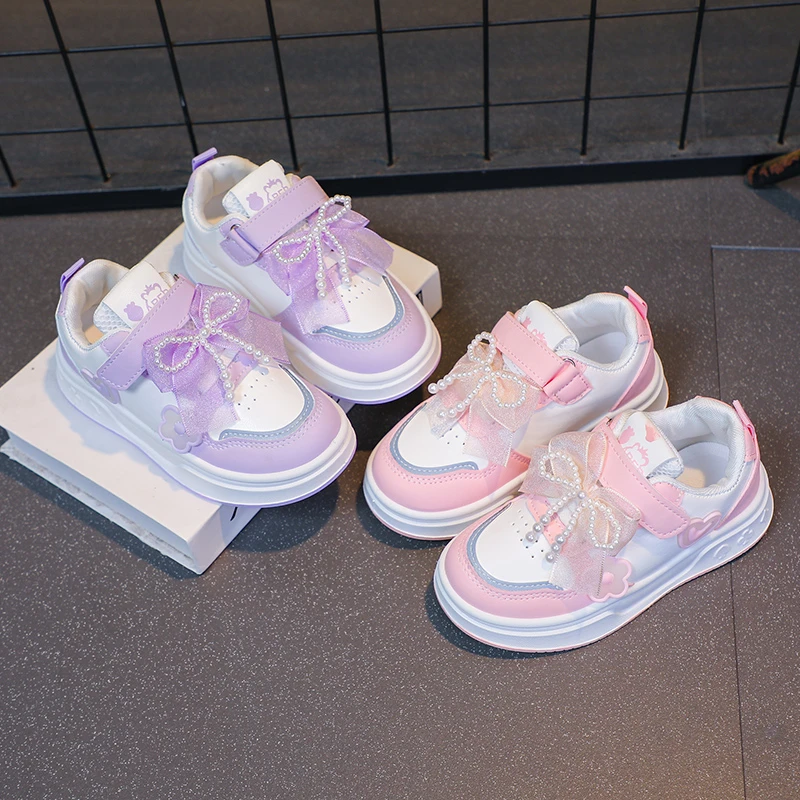 Girls' Thick-soled Non-slip Princess Leisure Sports Shoes Spring and Autumn New Bow Beaded Decorative Light Sports Shoes.