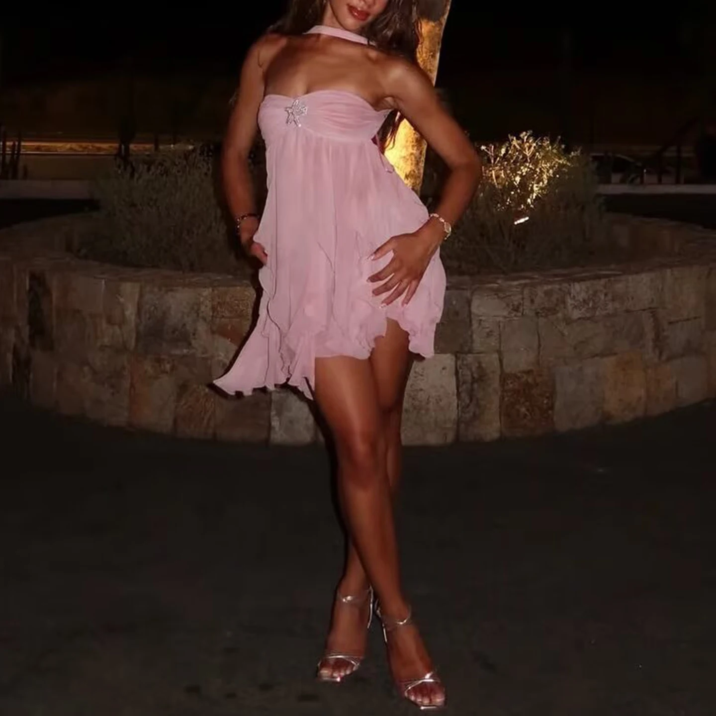 กระโปรงผ้าโพลีเอสเตอร์สไตล์ลำลองประดับโลหะสำหรับผู้หญิงแฟชั่นฤดูร้อนปี 2025 ใส่ได้ทุกวัน