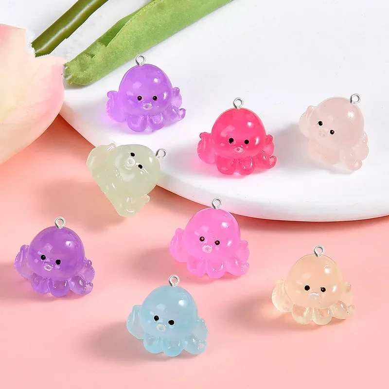 10Pcs Glow In Dark Fish Resin Charms Luminous Sweet Figurine Pendants For DIY Keychain Phone Jewelry Making Arts Decor