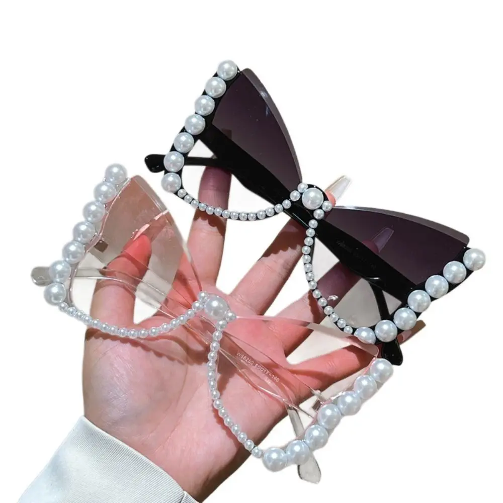Pearl Embellished Butterfly Sunglasses Tinted Lenses Gradient Lenses Pearl Sunglasses Plastic Frame Decorative Frame