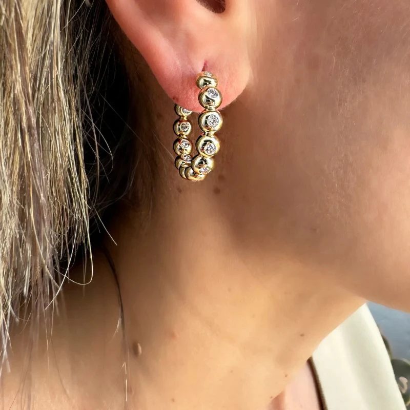 Geometric Round Ball Beaded Band Bezel Set Sparking 5A CZ Classic Simple Women Huggie Hoop Earring Medium