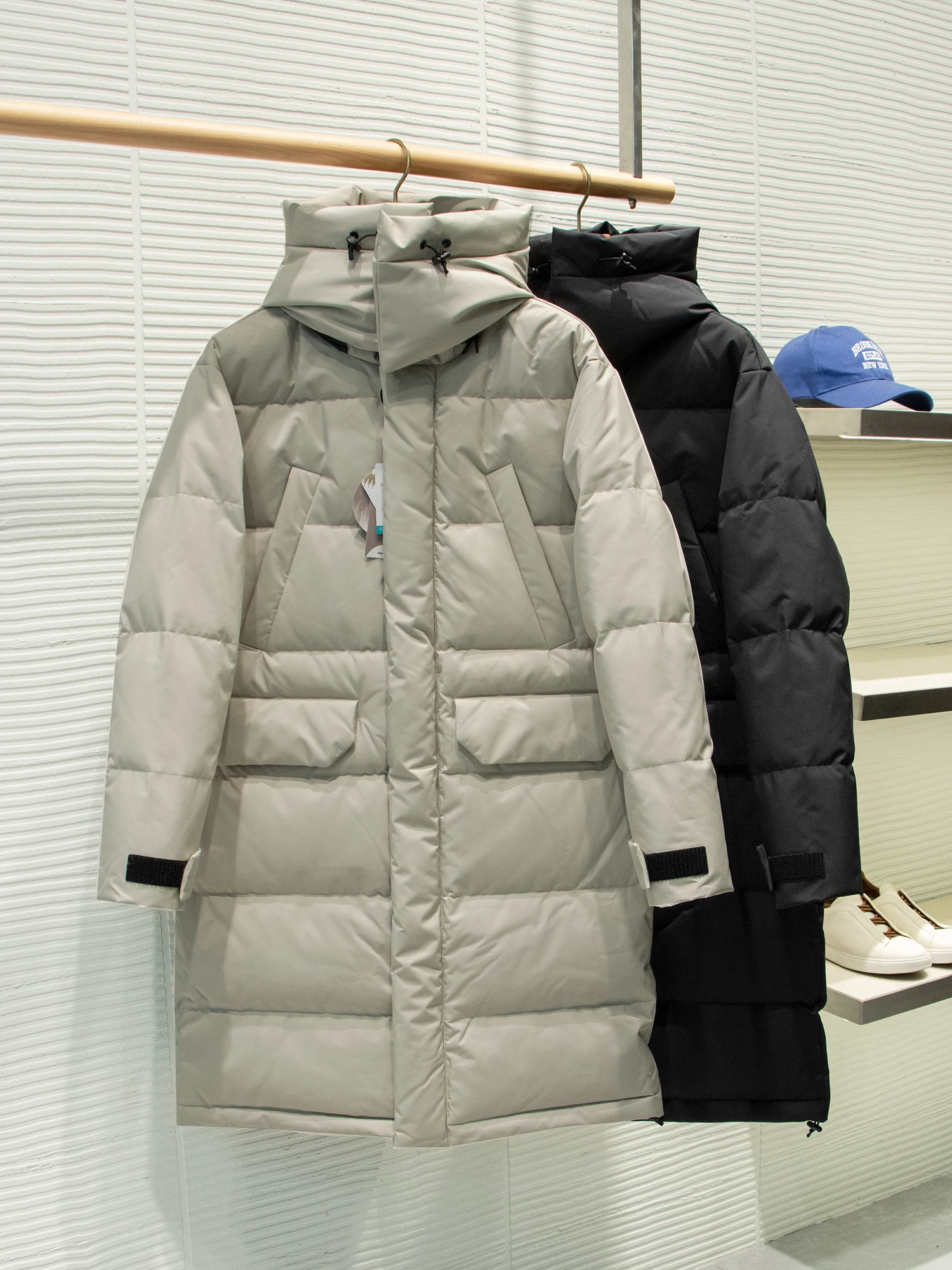 

Long White Goose down Jacket Detachable Hood Three-in-One Fabric Outdoor City Casual Urban Commute Thickened Zipper Closure