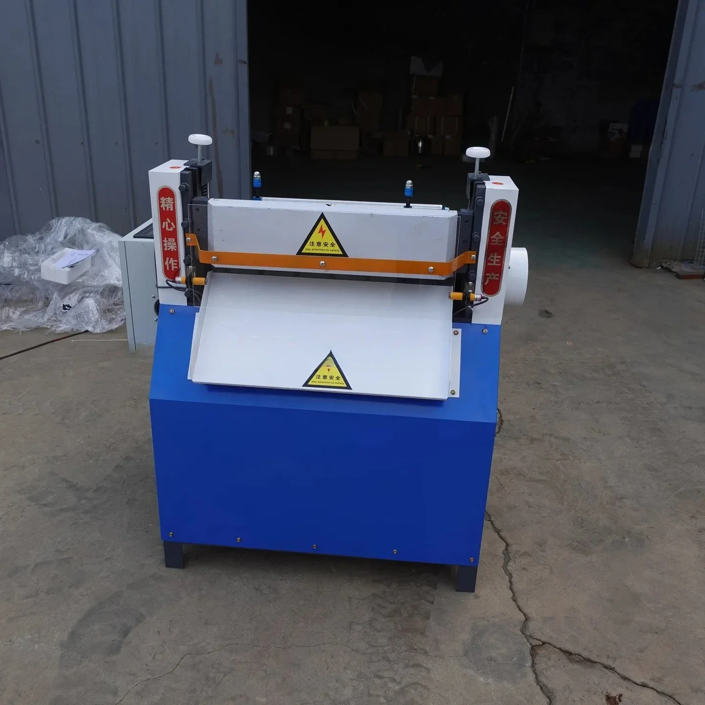 Top Quality Rubber Conveyor Belt Carpet Cutting Machine