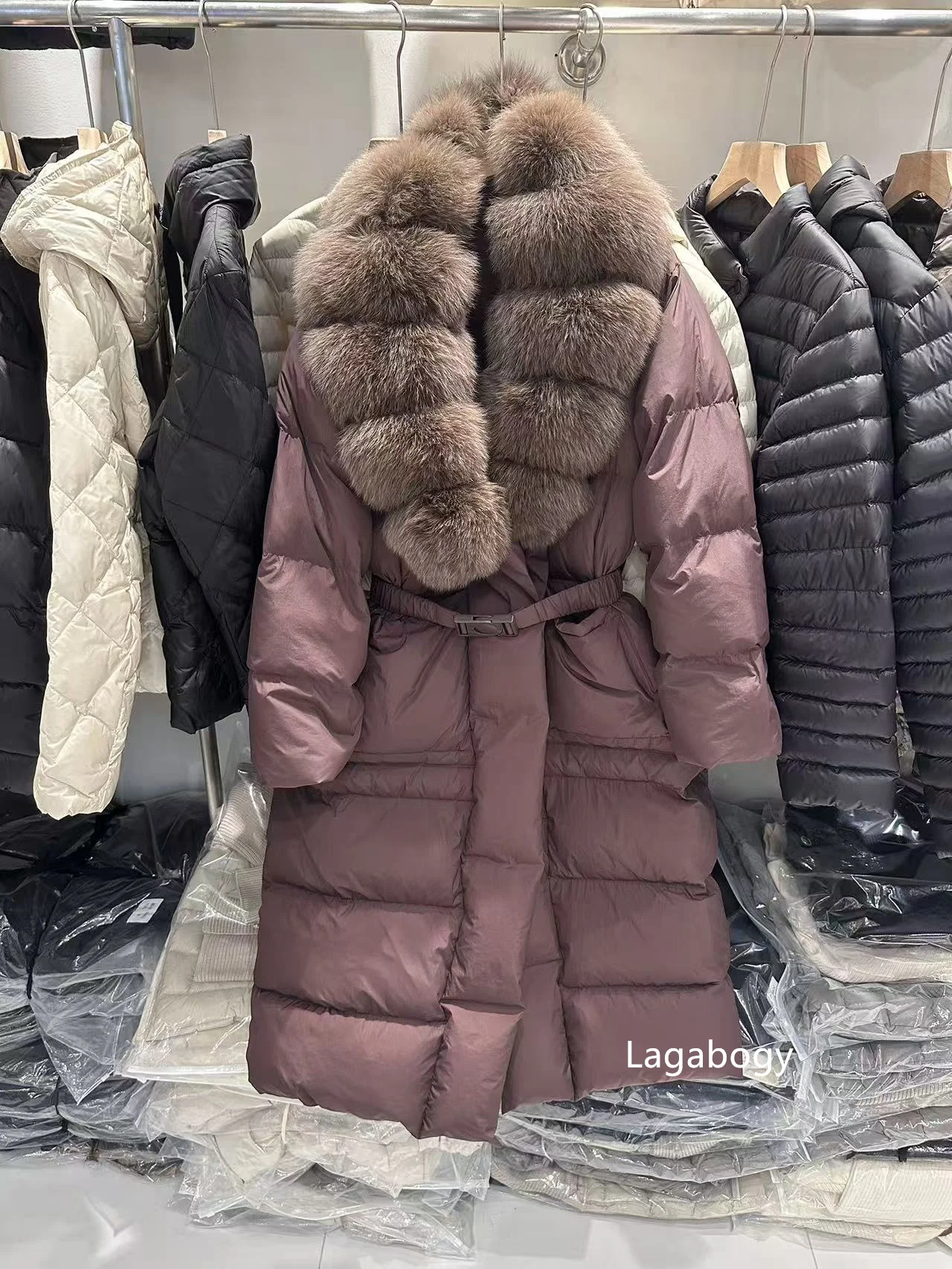 Lagabogy 2026 Long Down Jacket Winter Large Real Fox Fur Collar Waist Women Parkas Elegant Thicken Hooded White Duck Puffer Coat