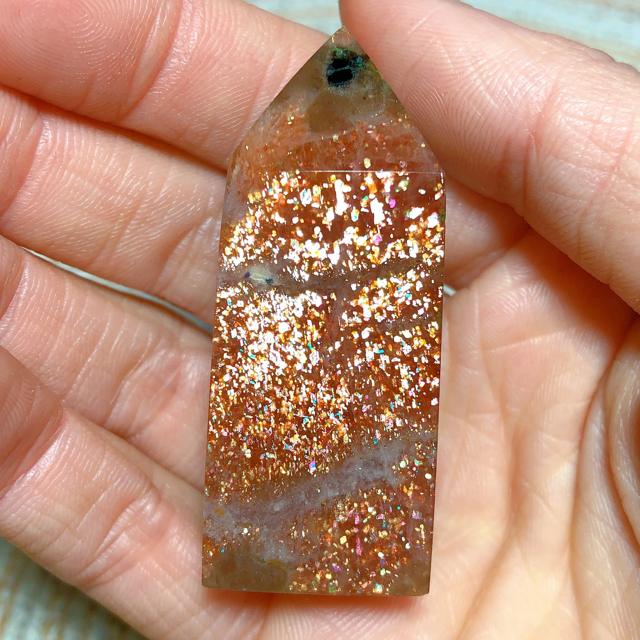 

High Quality Natural Crystal Gem Sunstone Tower Point Reiki Rainbow Flashy Gemstone Healing Precious Home Decoration Gift