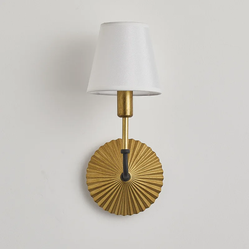 lampada-da-parete-per-soggiorno-con-lampada-da-comodino-per-camera-da-letto-in-cotone-e-lino-caldo-a-testa-singola-in-oro-semplice-retro-rurale-americano
