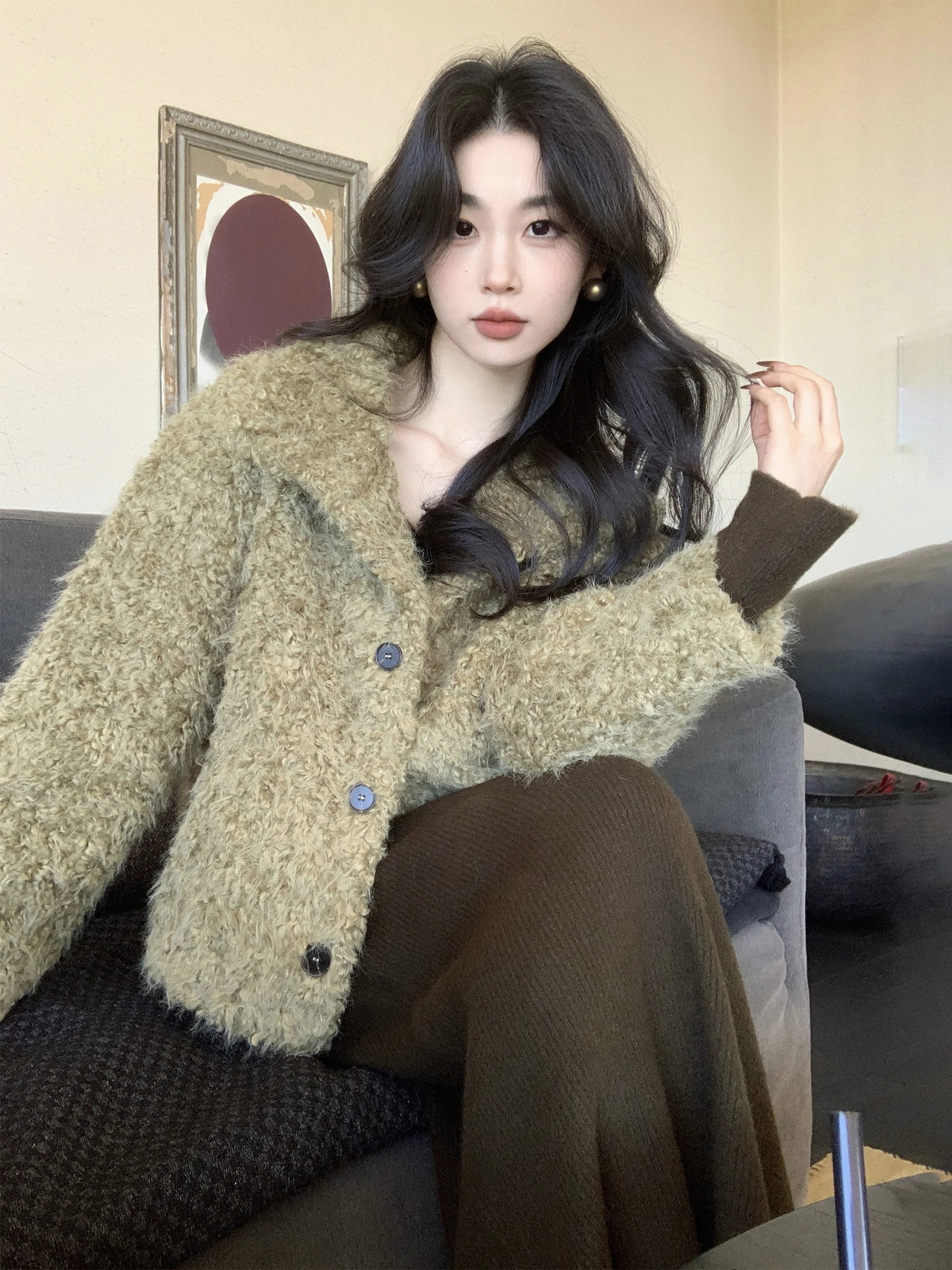 Manteau en cuir et fourrure intégrés, boutonné, en fourrure d'agneau, élégant et polyvalent, à manches longues, pour femme