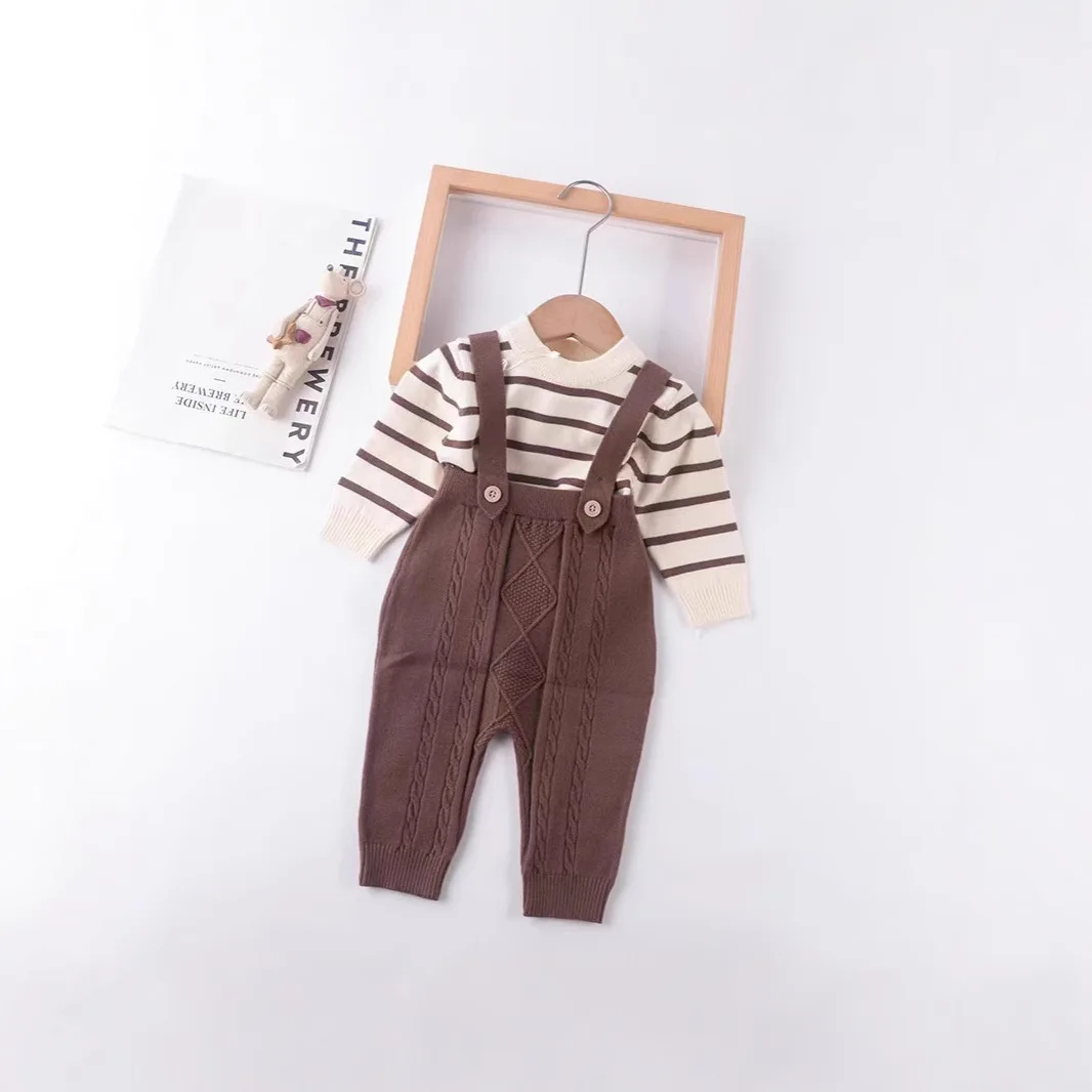 

Winter/Autumn Baby Rompers: Long Sleeve Knitted Jumpsuits. One-Piece Overallsfor Newborns 0-18M – Boys,Girls, Casual & Striped.