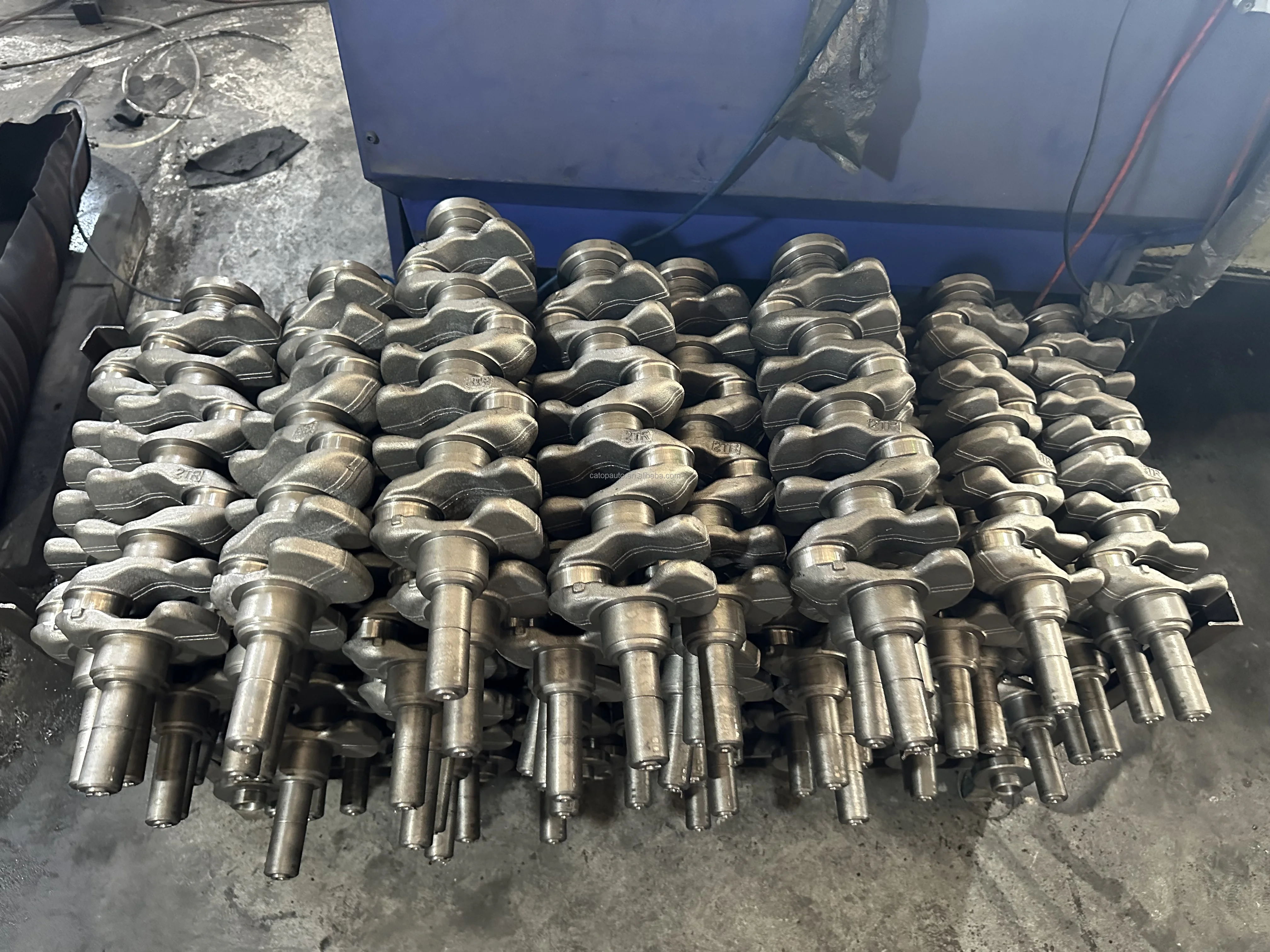 

Factory Supply Brand New Auto Engine Parts Engine Crankshaft For TOYOTA 21R 22R 1RZ 2RZ 13401-42010 13411-38010 13411-75900