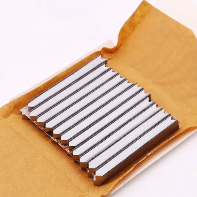 

V Nails for Hardwood Wood Picture Frames V-nail Wedges for Picture Framing 4500 PCS/BOX