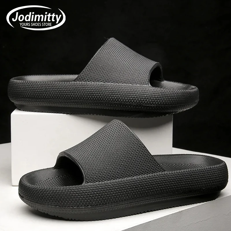 Hot Summer Thick Platform Bathroom Home Men Slippers Women Fashion Soft Sole Indoor Sandals Non-Slip Flip Flops Male Slides