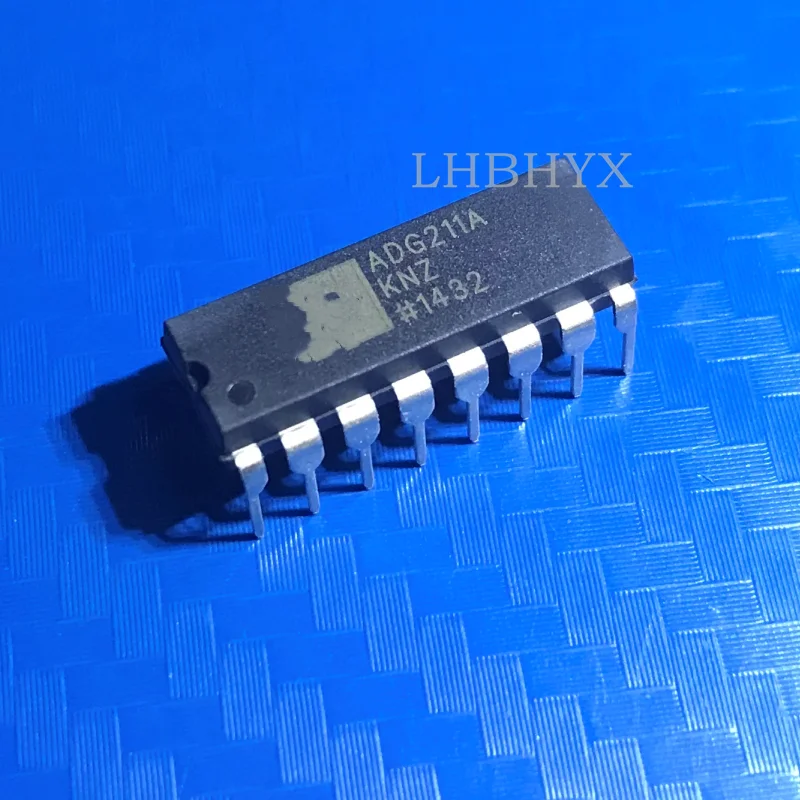 

ADG211A ADG211AKNZ LC2MOS Quad SPST Switches DIP-16P New Original 1PCS