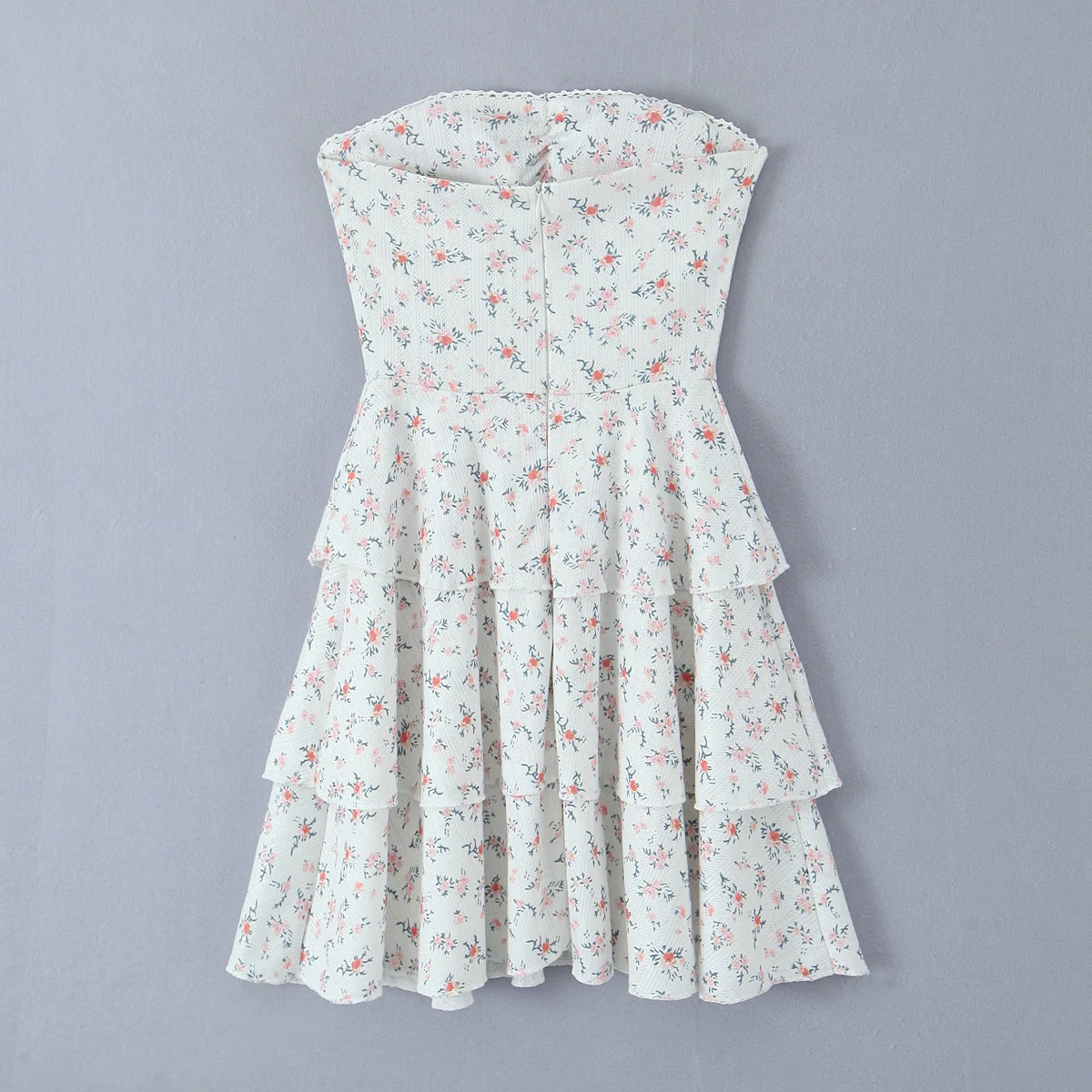 Mini vestido sem alças com estampa floral sexy feminino, costela de tricô, cintura fina, babados de 3 camadas, bainha, robe de bolo curto, 2024