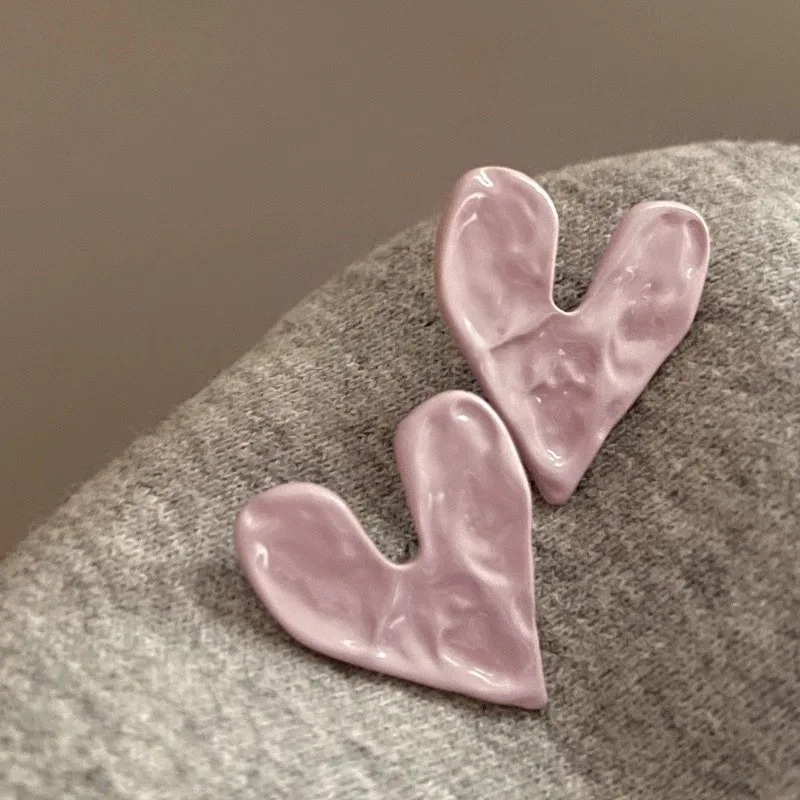 

Vintage Irregular Wrinkle Metal Lava Love Heart Studs Earrings for Women Concave Convex Uneven Ear Accessories Jewerly Gift