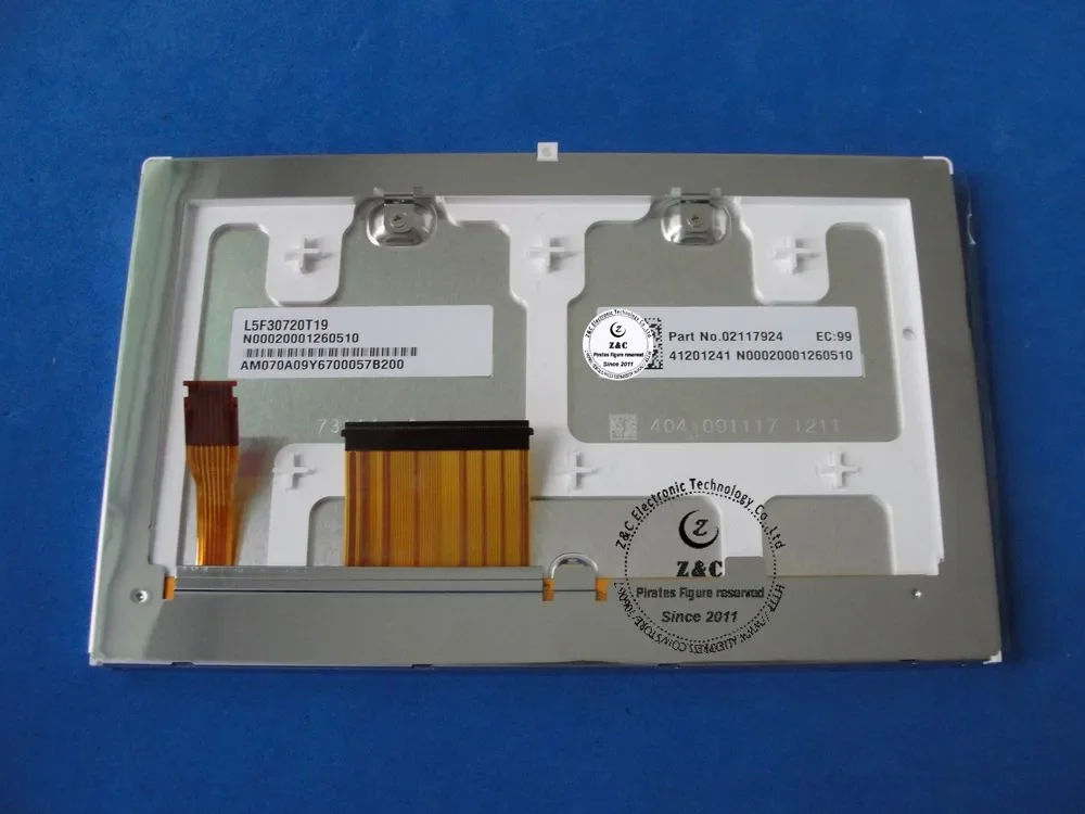 

L5F30720P01 L5F30720P02 L5F30720P03 Brand New Original 7 Inch LCD Display for Porsche Cayenne Panamera PCM 3.1 Navigation