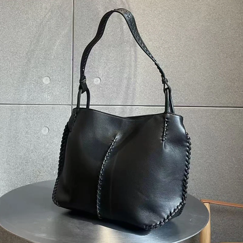 

Винтажные вместительные сумки-тоут для женщин, роскошные дизайнерские сумочки, новинка 2026 года, из искусственной кожи с плетеным декором, с верхней ручкой, на плечо, подмышку