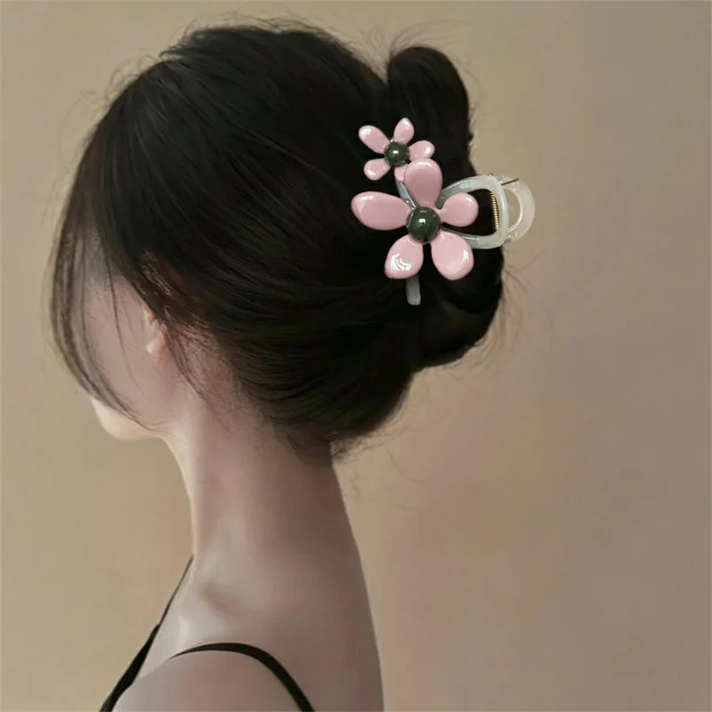 Sweet Double Green Floral Shark Hair Claw Clip Acrylic Women Fashion Barrettes Daily Party Hair Accessories