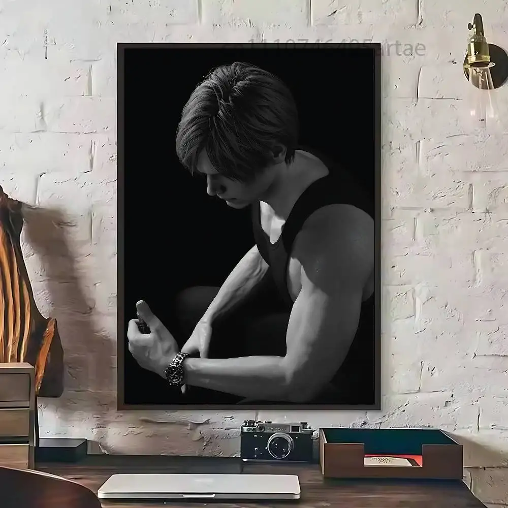 Classic Wall Art Canvas Print Poster Suitable for Home Living Room Decoration Painting Leon K-Kennedy Clear Transparent