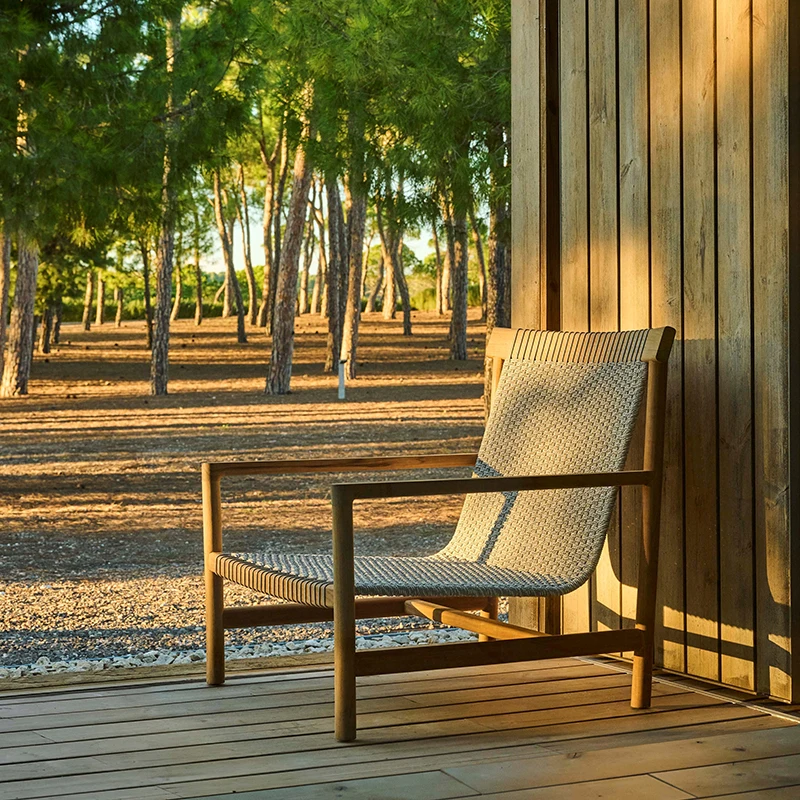 

Outdoor solid wood teak preservative wood rattan chair sofa dining table and chairs B & B hotel villa garden balcony