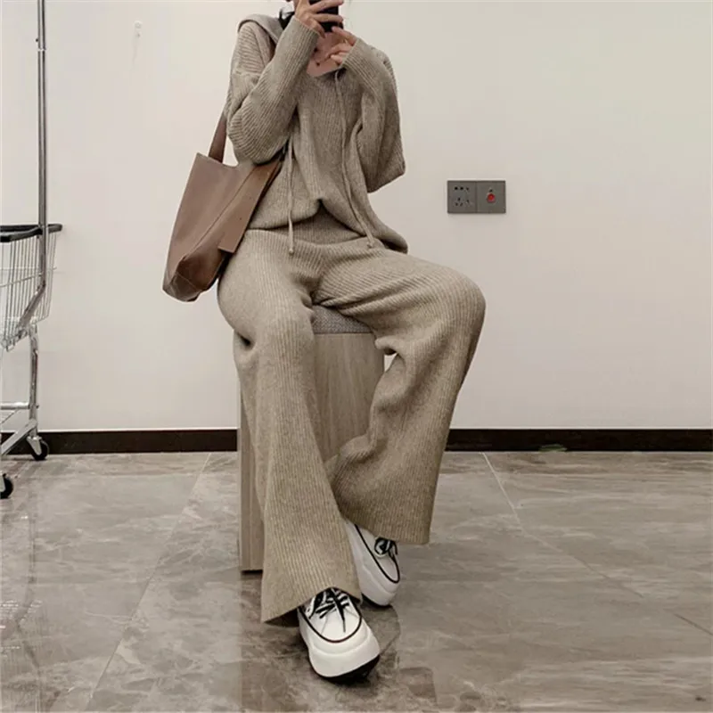 Autumn and Winter New Women's Knitted Fashion Suit Hooded Loose Casual Sweater Wide-legged Pants Two-piece Set