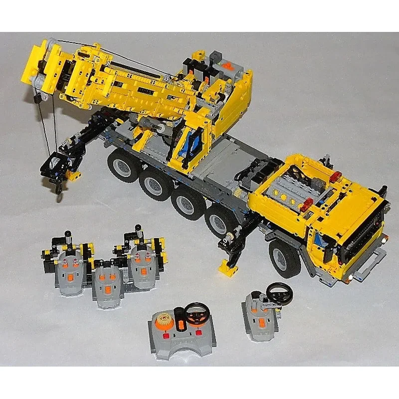 MOC-72302Yellow New Model Urban Construction RC Motorized Crane2597Części Edukacyjne Chłopiec Dzieci Urodziny Klocki Zabawki Prezenty