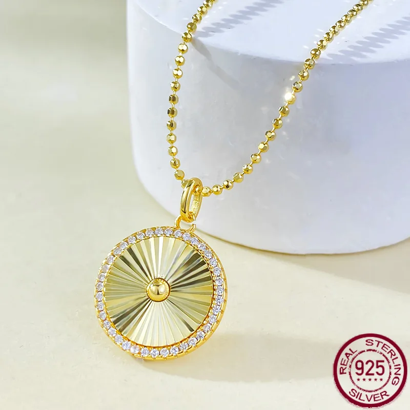 

New S925 silver gold-plated daily light luxury brushed round pendant, fashionable and versatile necklace, wedding jewelry