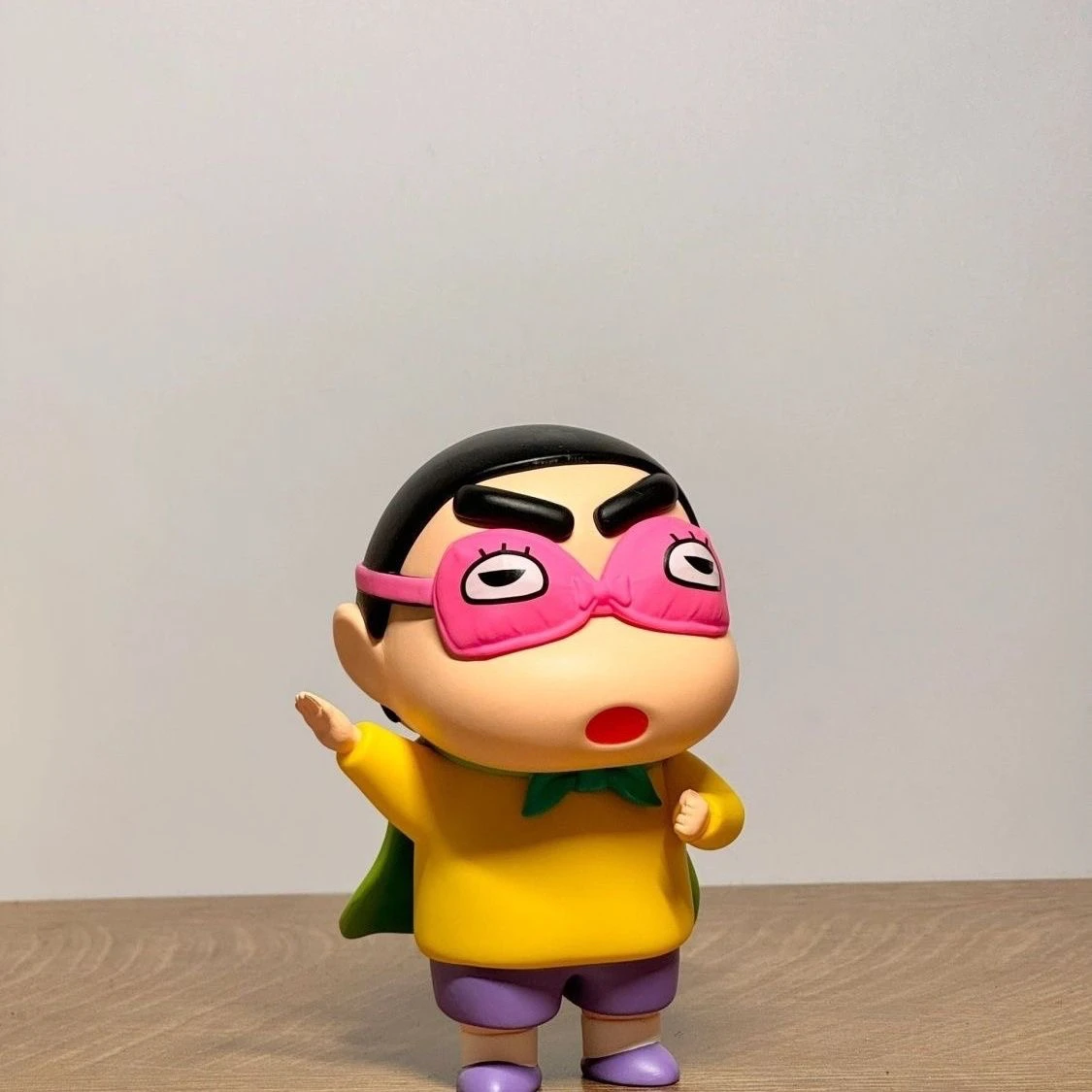 New 12cm Superman Crayon Shin-Chan Anime Figures Eye Mask Shin-Chan Pvc Statue Cute Handmade Desktop Decoration Model Toy Gift