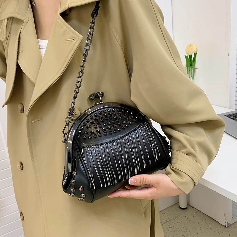 Rivet Crossbody Luxury Bag Small Hobo Handbags Clips Phone Purse Fashion Tassel Women Bag Clutch Wallet Lady Chain Shoulder Bag