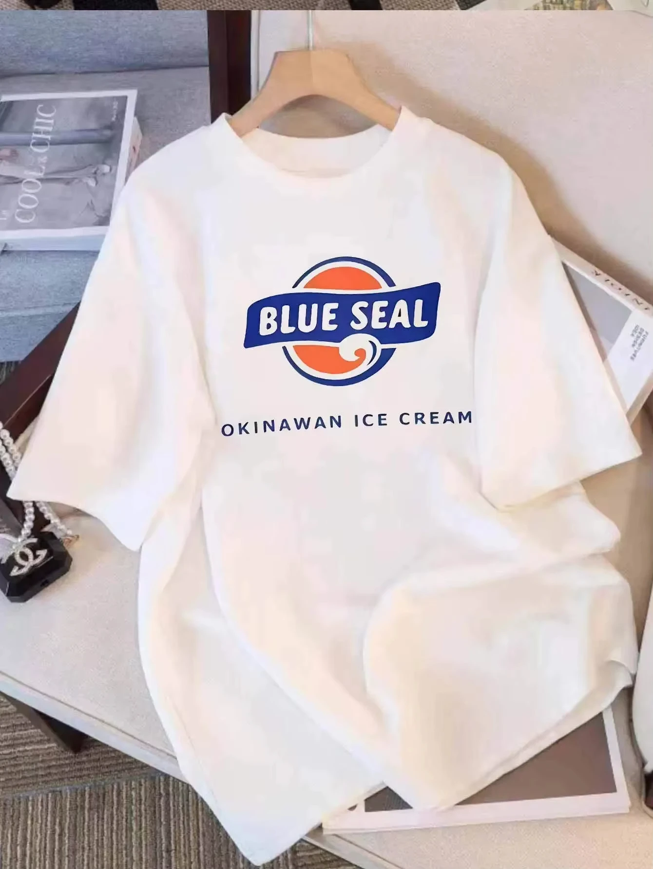 2026 Vintage Round Badge Letter Graphic T Shirt Unisex Men Women Retro Color Circle Logo Style Food Theme Print Cotton Short